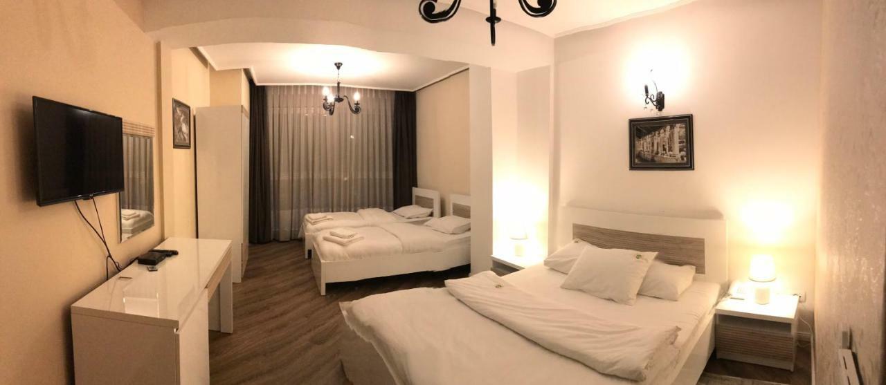 Apollonia Hotel Gjakova Exterior photo